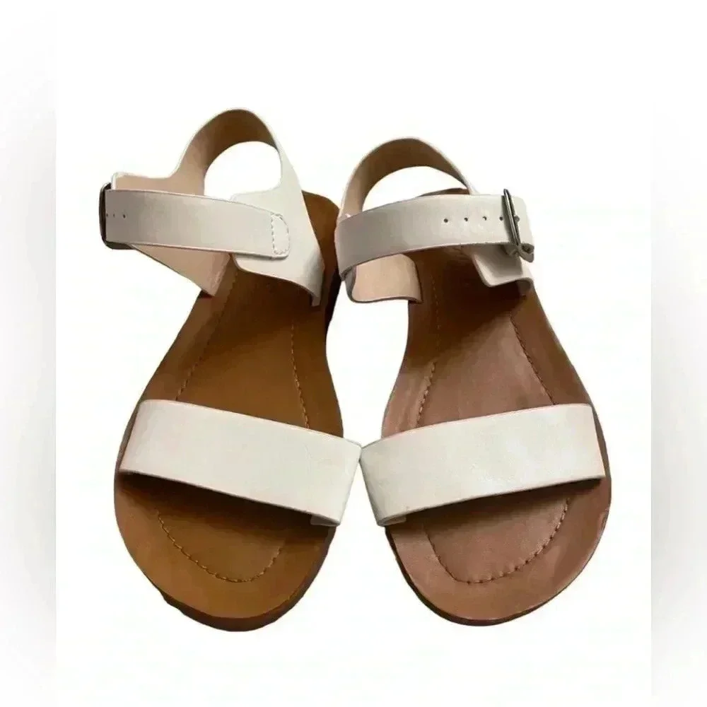 Cat & Jack White Ankle Straps Adjustable Girls Flat Sandals Casual Sz 2